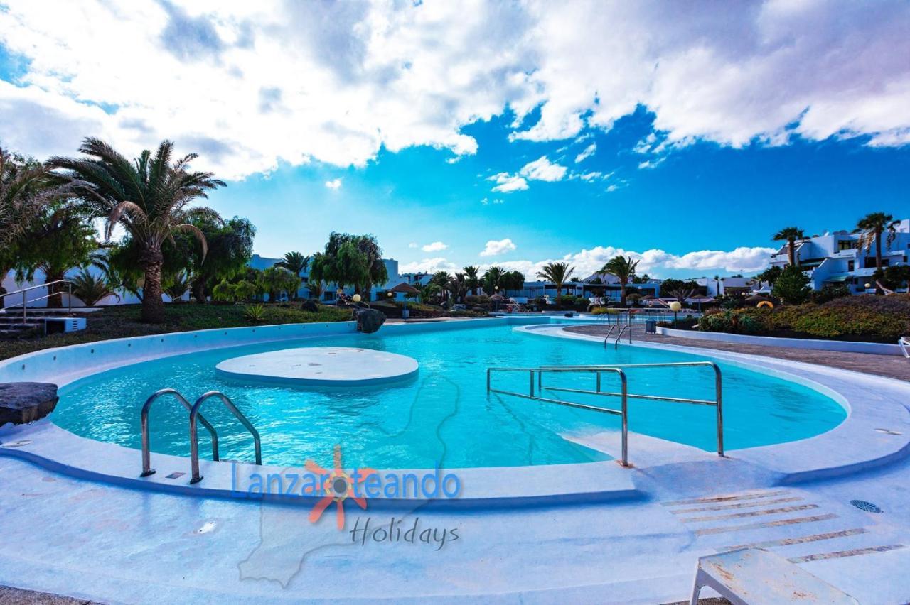 Vivienda Vacacional Los Molinos 6205 Firs Floor Apt Costa Teguise Bagian luar foto