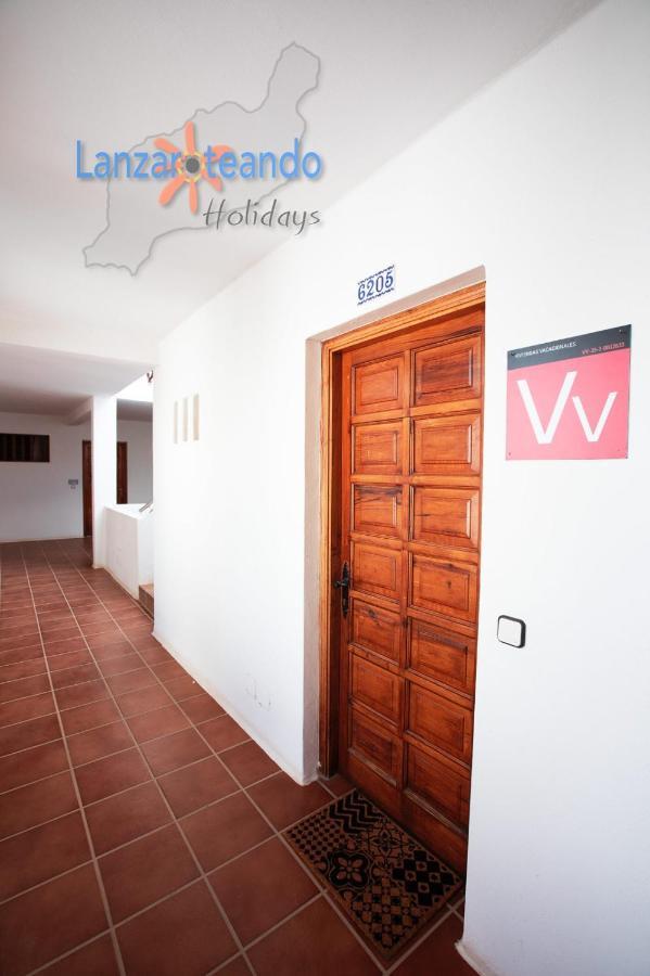 Vivienda Vacacional Los Molinos 6205 Firs Floor Apt Costa Teguise Bagian luar foto