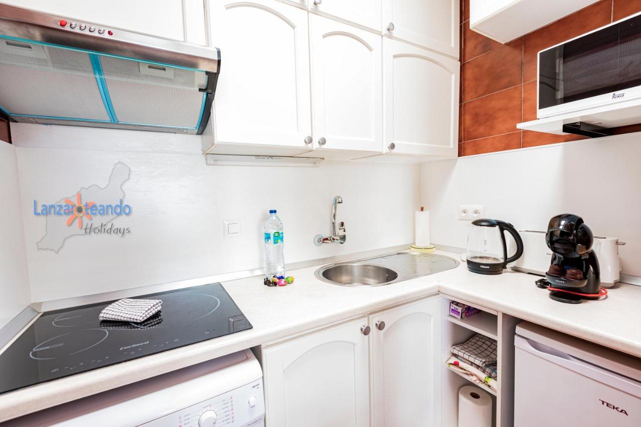Vivienda Vacacional Los Molinos 6205 Firs Floor Apt Costa Teguise Bagian luar foto