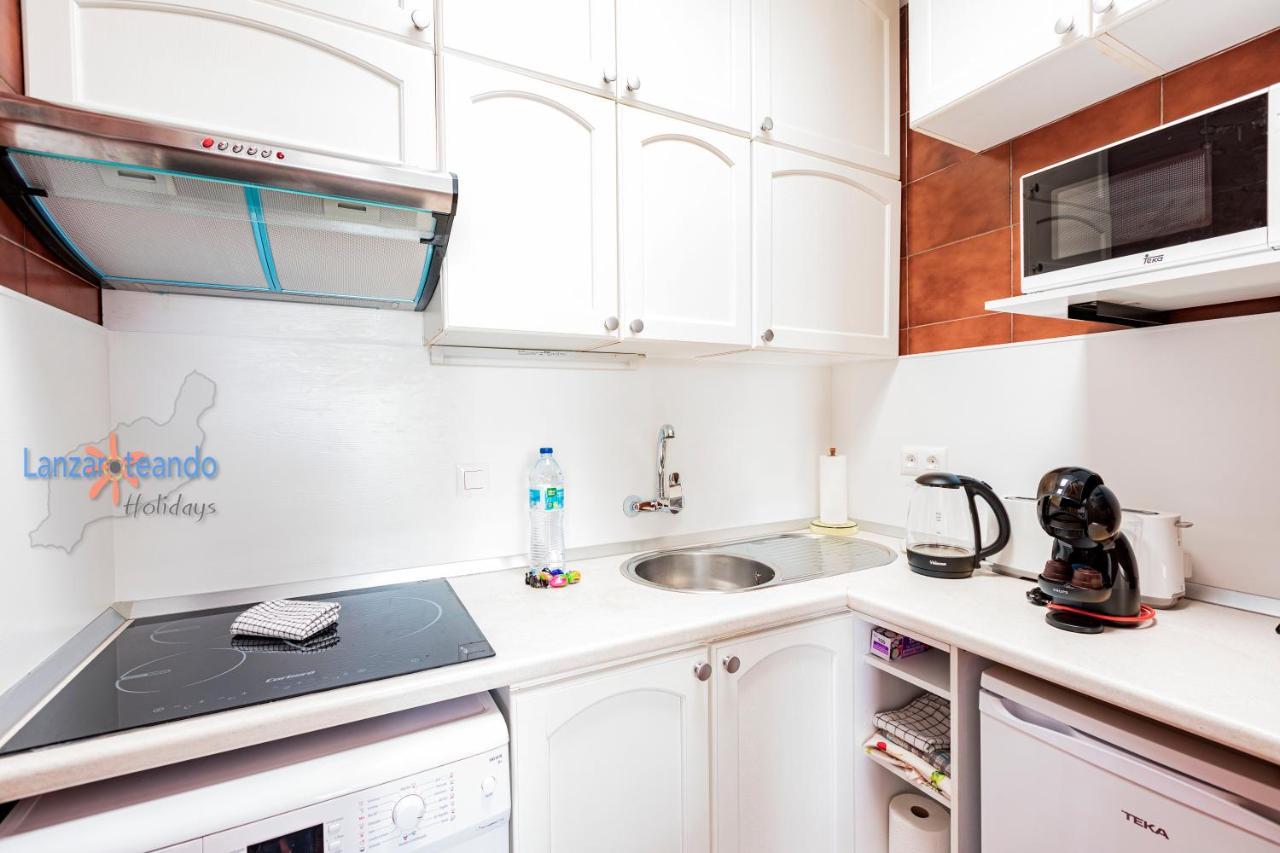 Vivienda Vacacional Los Molinos 6205 Firs Floor Apt Costa Teguise Bagian luar foto